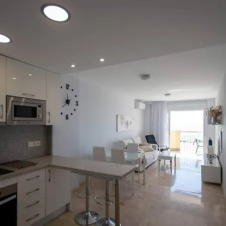 Beachfront Апартаменты Фуэнхирола